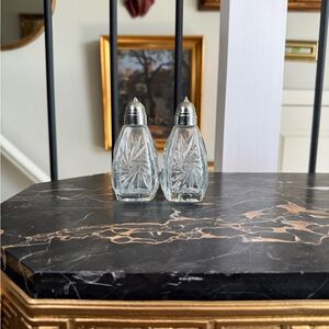 Vintage Art Deco Pinwheel Glass Salt Pepper Shakers